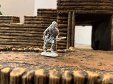Load image into Gallery viewer, Uncas - Character Figure (LOTM)