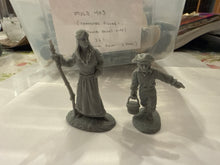 Load image into Gallery viewer, Character Figure(s) - Rebecca and Israel Boone
