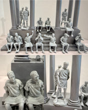 Load image into Gallery viewer, LOD057 (Roman Spectators)
