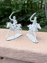Load image into Gallery viewer, LOD105 (Rev War Cavalry - 28mm)
