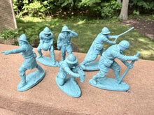 Load image into Gallery viewer, LOD101 (Medieval Siege Crew)
