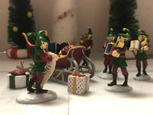 Load image into Gallery viewer, LOD008 (Santa’s Christmas Delivery) ~ Painted
